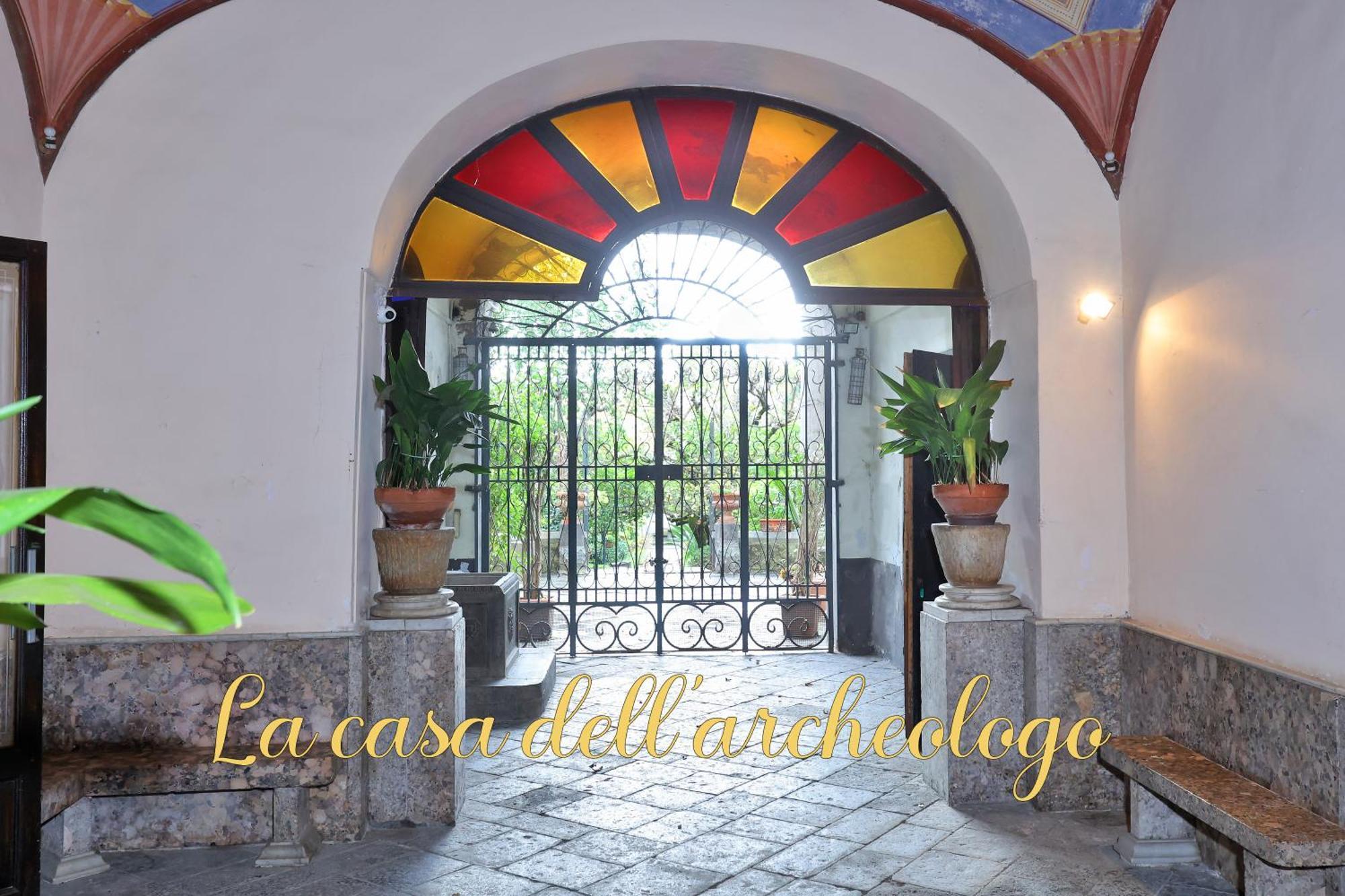 Bed and Breakfast La Casa Dell'Archeologo Эрколано Экстерьер фото